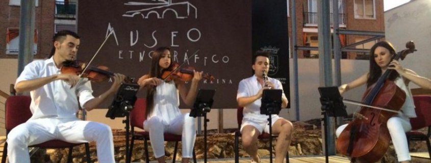 Imágenes del Concierto en el Museo Etnográfico por Paco Mesa y Rafael Araque